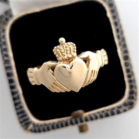 Vintage 9ct Gold Claddagh Ring – Jeremy Silverthorne Fine Jewellery Co.