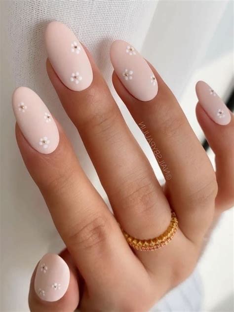 75 Simple Flower Nail Designs Perfect For Spring In 2023 Flower Nail