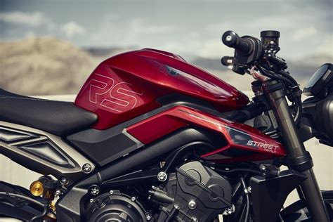 รีวิว Triumph Street Triple 765 Rs 2023 พลัง Moto2 ที่คุณเป็นเจ้าของได้