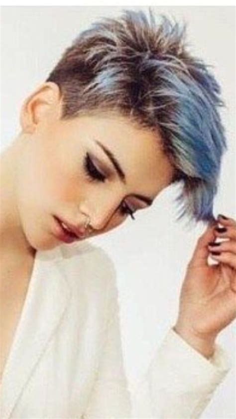 Best Short Haircuts For Older Women 2023 Hairstyles Ideas Funky Short