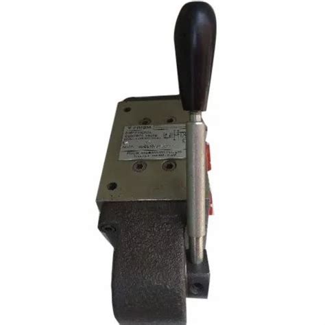 Polyhydron Lever Operated Directional Control Valve At Rs 1850 In Bengaluru