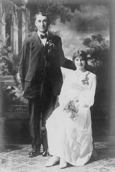 Taimie Marie Wick Schluesche (1905-1987) - Find a Grave Memorial