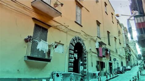 Il Palazzo Della Camorra A Pizzofalcone Non Era Una Fiction Via Agli