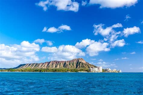 Waikiki Beach And Diamond Head In Hawaii Stock Image Image Of Craters