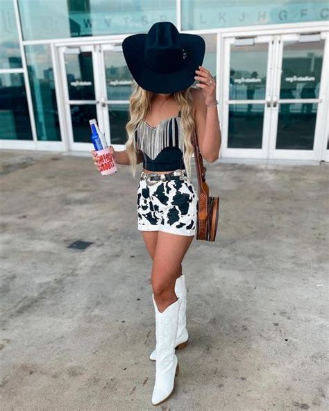 Punchy Blonde on Instagram 𝐇𝐄𝐑𝐄 𝐅𝐎𝐑 𝐓𝐇𝐄 𝐏𝐀𝐑𝐃𝐈 Received so many