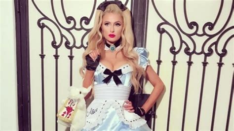 Paris Hiltons Halloween Costumes Thats Hot