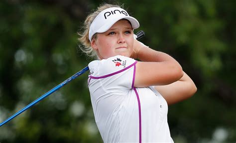 La Canadienne De 17 Ans Brooke Henderson Passe En Tête Au Texas Golf