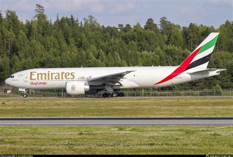 A Efs Emirates Boeing F H Photo By Jan Gulbrandsen Id