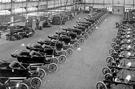 Assembly Line Ford