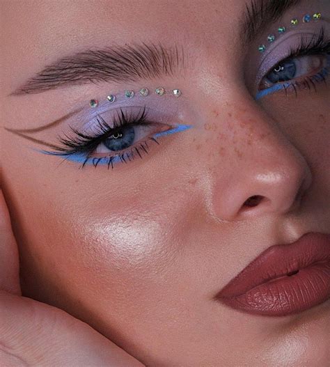 Euphoria Make Up Ideas To Inspire You Ideias De Maquiagem Visuais De