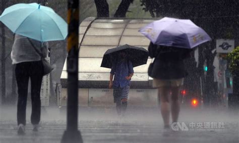 2波鋒面接力全台一週有雨 28日西半部防豪雨 生活 中央社 Cna