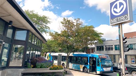 El Transporte P Blico En Montr Al M Tro Autobus Rem Y Bixi