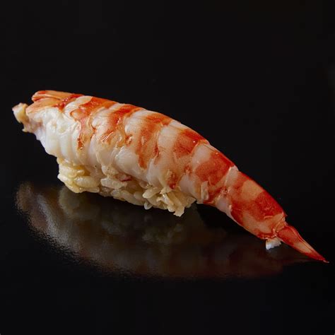 Here’s where to enjoy an affordable OMAKASE sushi lunch in Osaka