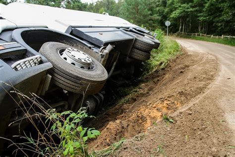 How Can Your Lawyer Preserve Evidence For A Truck Accident Claim Bakersfield Personal Injury