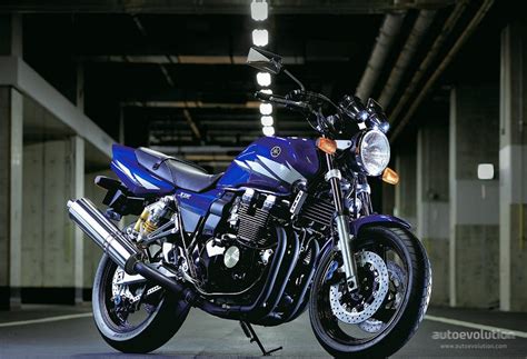 Yamaha Yamaha Xjr R Moto Zombdrive