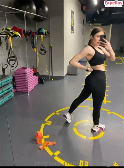 Alexa Sunny Aka Sunnyycombs Nude Leaks OnlyFans Fapellas