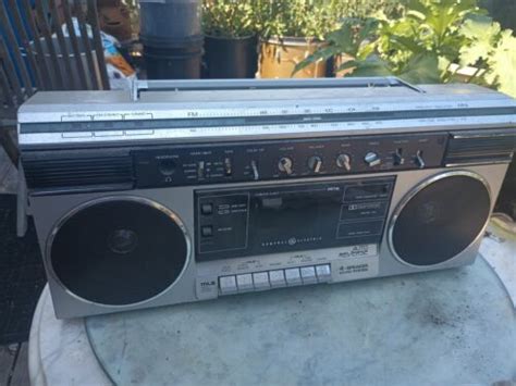 Vintage General Electric Ge 3 5260a Stereo Boombox Ghettoblaster Cassette Radio Ebay