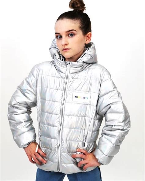 naz norris biography age height wiki family net worth