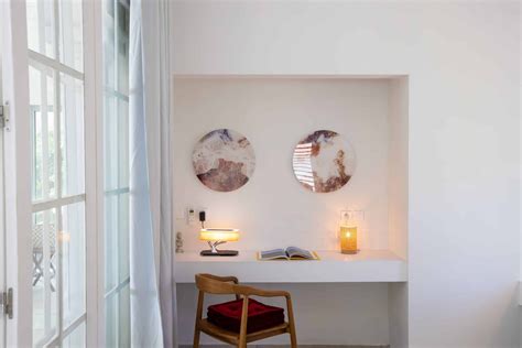 La Perla Classic - Sheldon James