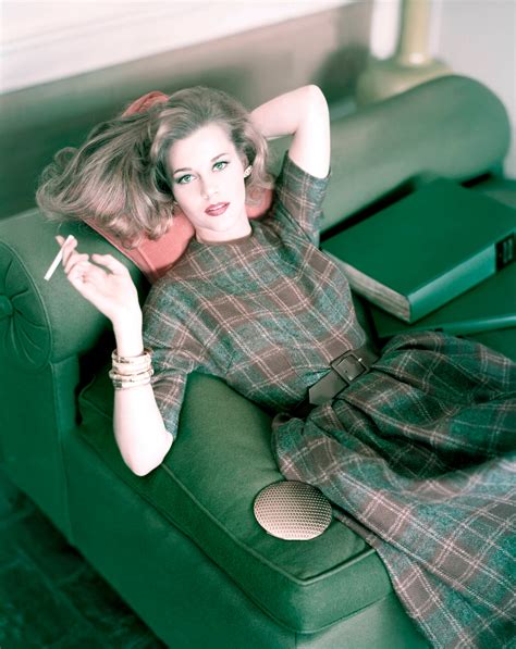 40 Photos of a Young Jane Fonda - Jane Fonda Through the Years