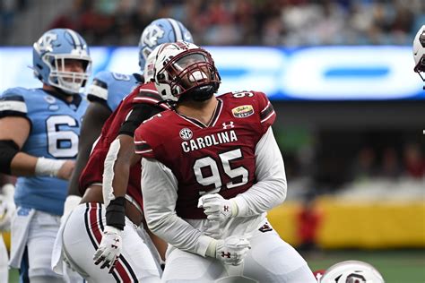 South Carolina football: Projecting Gamecocks' depth chart for 2022