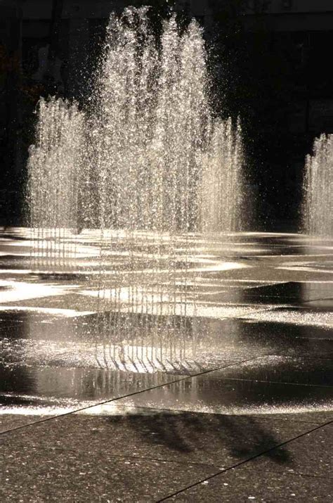 dundas square  received numerous awards including