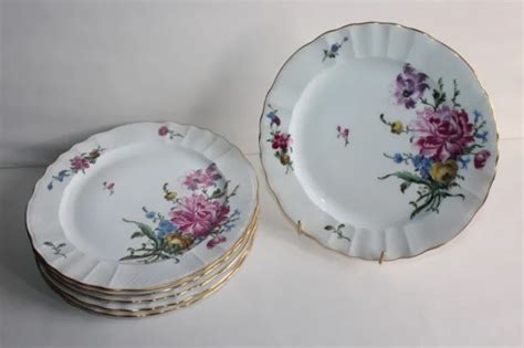 6 ASSIETTES PLATES en porcelaine de Limoges L BERNARDAUD décor fleur