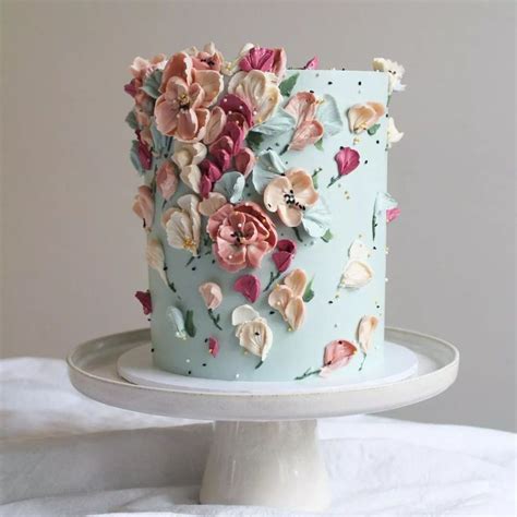 17 Buttercream Painted Wedding Cakes Made With Palette Knife Artistry