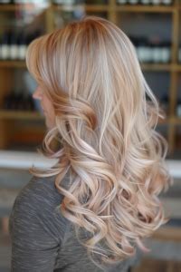 Blonde Hair With Lowlights Ideas Transform Your Look With Stunning
