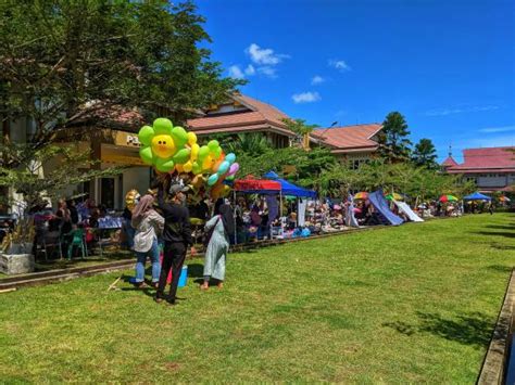 190 Penjual Balon Foto Stok Potret And Gambar Bebas Royalti Istock