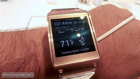 Rumor: Samsung already working on Galaxy Gear sequel; original product