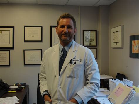 Dobbs Ferry Doctors Pioneer New Breast Cancer Treatment | Rivertowns