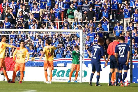 清水、オウンゴールにgk碓井の一発退場df三浦が急造gk務めるも敗戦 サッカーキング