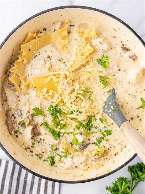 Easy Creamy White Chicken Lasagna Soup Recipe Cookin With Mima