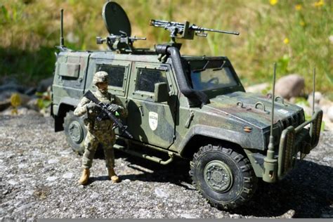 IVECO LMV Lince, Italeri 1:35 von Ruedi Grojer
