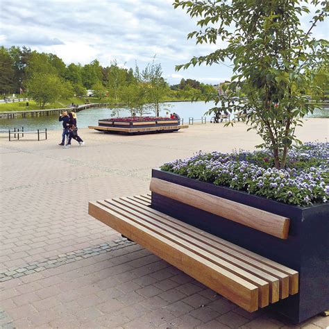 Banc Public Contemporain ROUGH READY HUG A TUB Streetlife En Bois