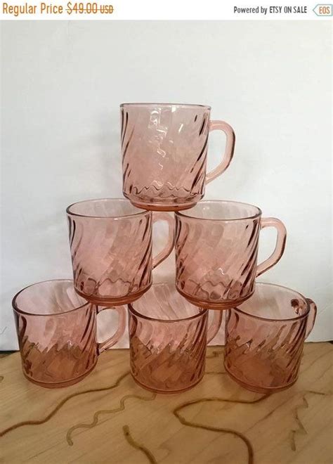 Set Of 6 Pink Glass Mugs Vintage Arcoroc France Swirl Mugs Etsy Pink Glass Mugs Luminarc