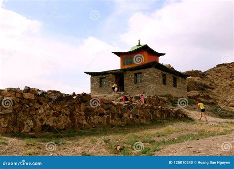 La Vie De Nomade Du Mongolian Sur La Savane Photo Stock Image Du