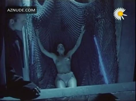 CHRISTIE COX Nude AZNude