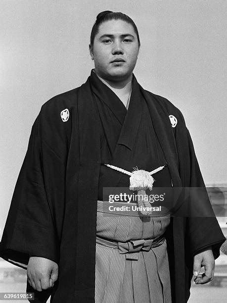 Yokozuna (Wrestler) Photos and Premium High Res Pictures - Getty Images