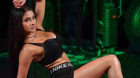 नमरत मलल क सकस वडय वयरल Namrata Malla Sexy Video Viral Namrata Malla Ka Hot Look