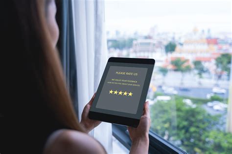 Customers are posting mixed reviews about jessicalondoncom 9