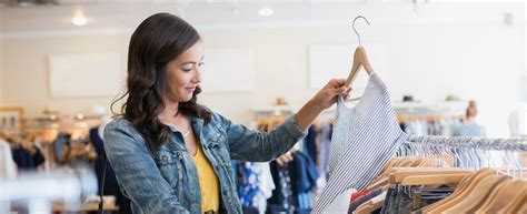 What You Need to Think about if Opening a Clothing Shop?