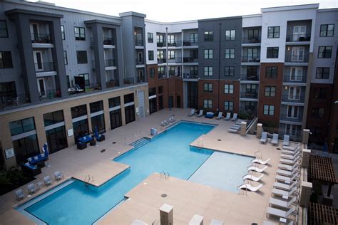 Downtown Knoxville riverwalk on Tennessee River reopens, not complete