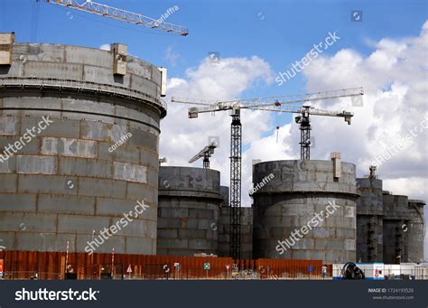 Construction New Tanks Oil Petrochemical Fluids Stock Photo 1724193526 ...