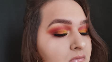 Grwm Sunset Makeup Look Using The Makeup Revolution Reloaded Marvellous Mattes Palette 2019