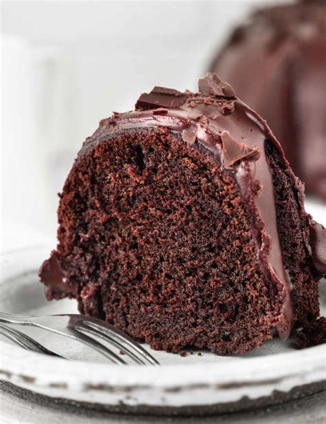 Chocolate Bundt Cake - Chefjar