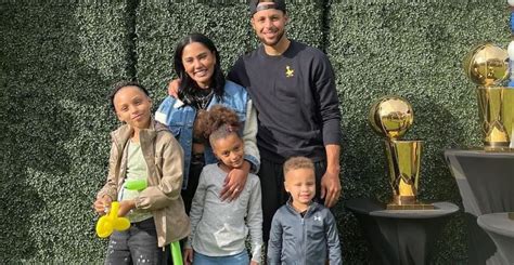 3 Kids Of Steph Curry and His Wife Ayesha; Their Names, Ages, Bio, Wiki ...