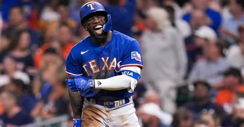 Rangers Vence A Astros Con Un Cubano Adolis Garc A En Modo Mvp