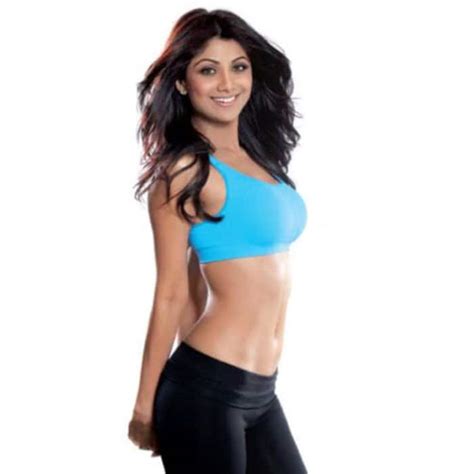 Shilpa Shetty swimwear and bikini pictures!